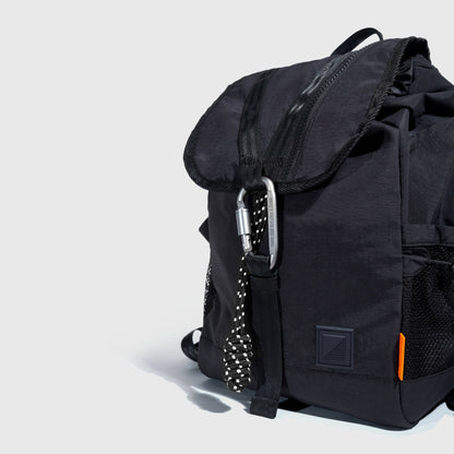 Adore Backpack ※予約販売：11月中旬にお届け予定